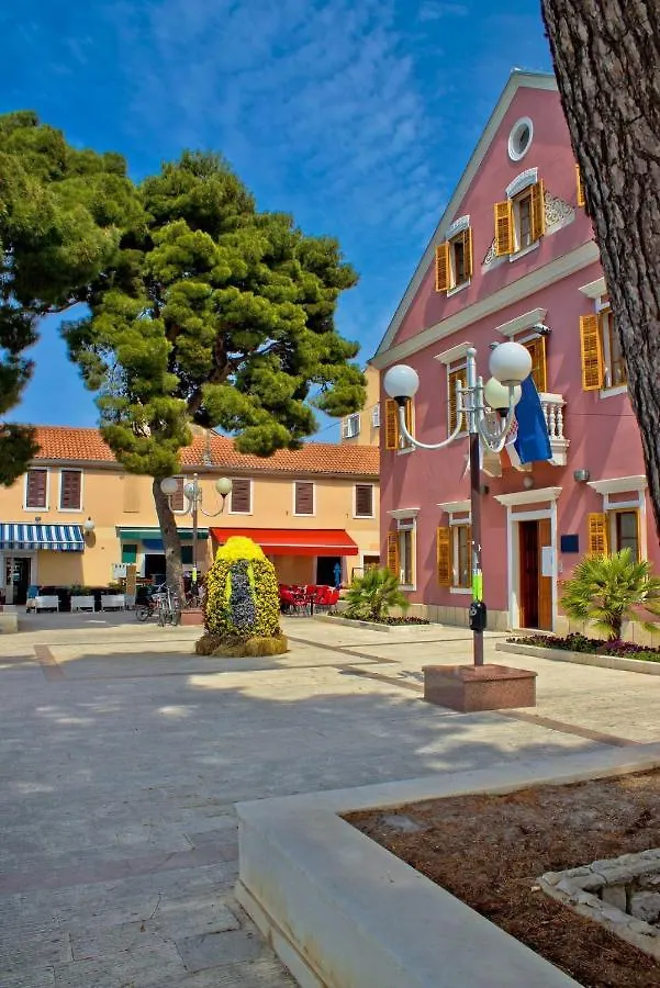 Room In Pakostane With Sea View, Balcony, Air Conditioning, W-Lan 3475-6 0*,  Croatia
