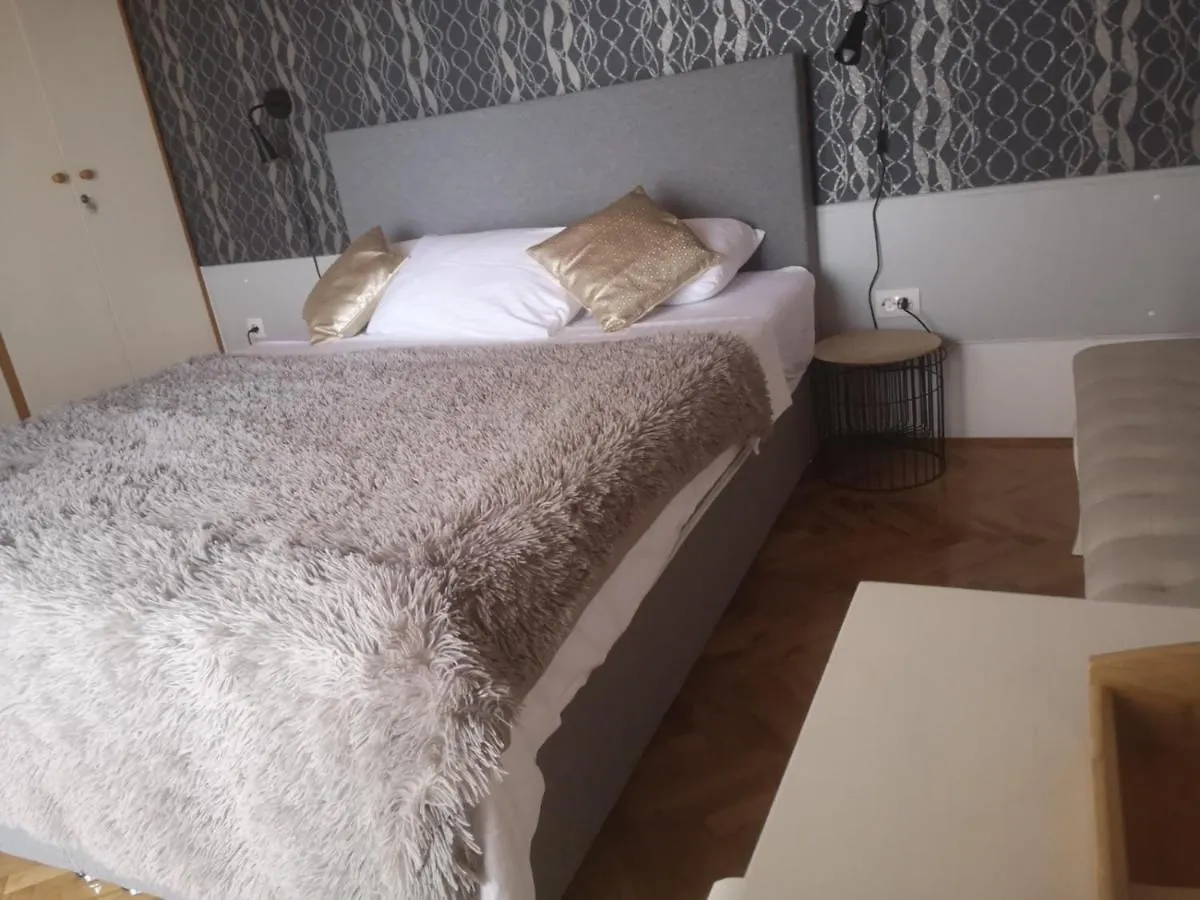 Room In Pakostane With Sea View, Balcony, Air Conditioning, W-Lan 3475-6 0*,
